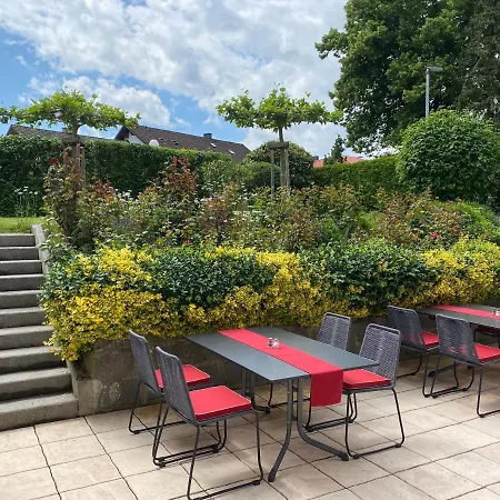 Maximilian Szálloda